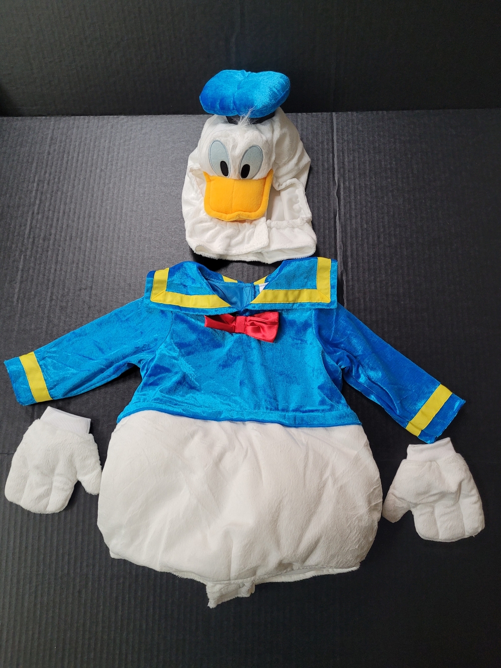 Disney Store Donald Duck Plush 3D Halloween Costume 12-18 Months